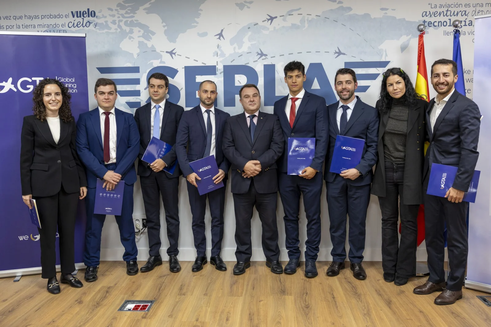 Entrega de las becas · II edición (2023) · foto 14