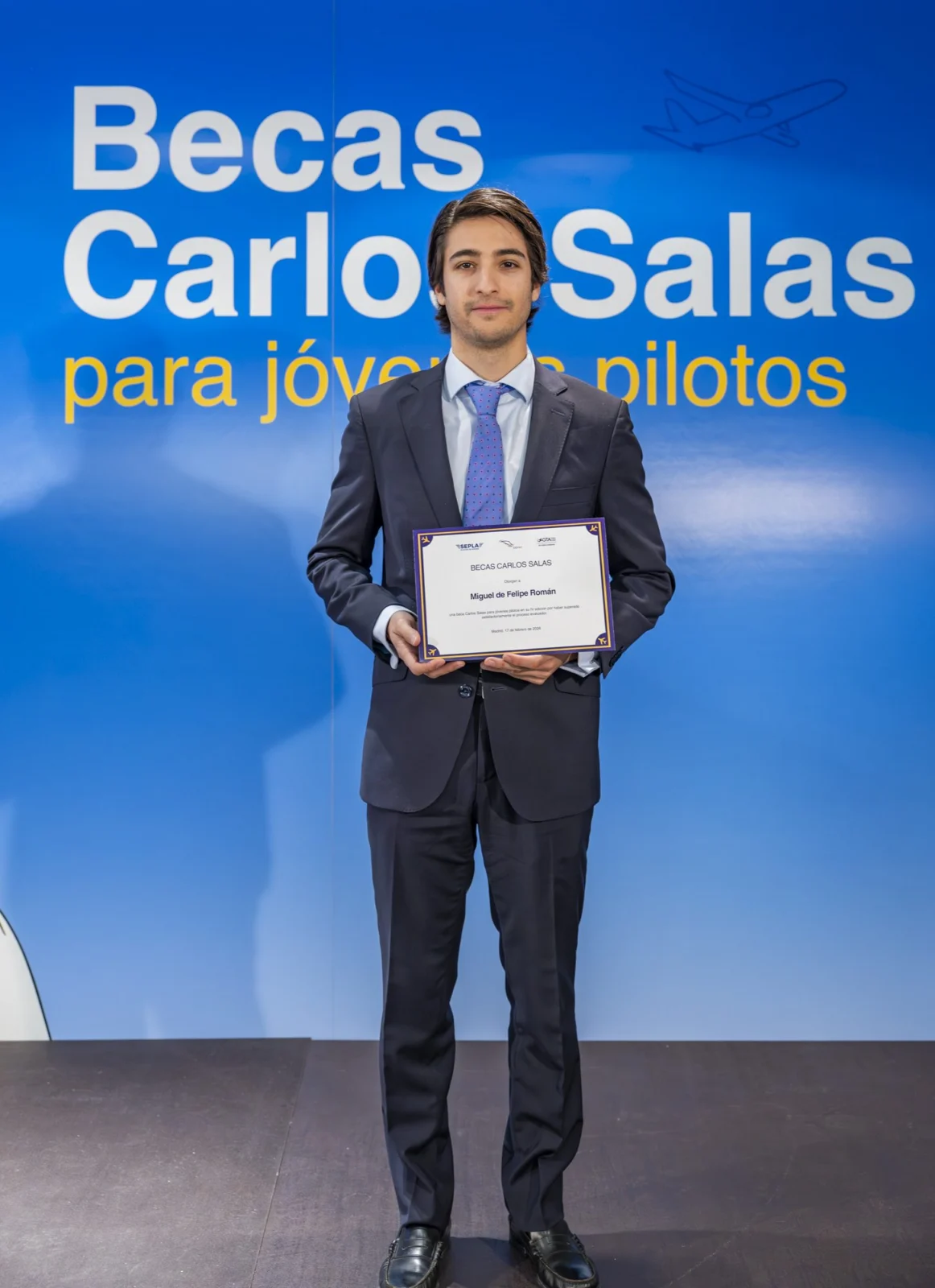 Entrega de las becas · IV edición (2025) · foto 11